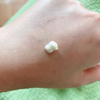 mom e 맘이 내추럴 베이비 케어 샴푸앤바스+로션 — 5점을 준 리뷰어가 2021년 1월 올린 사용 사진