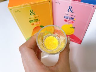 비타앤C 레몬맛, 망고맛 — 5점을 준 리뷰어가 2021년 6월 올린 사용 사진