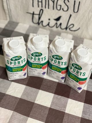 셀렉스스포츠 셀렉스 스포츠 웨이 프로틴 복숭아_ 330ml x 12팩 — 5점을 준 리뷰어가 2021년 4월 올린 사용 사진