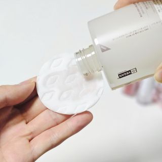 [후르디아] 눈시림없는 올영 립앤아이 리무버 — 5점을 준 리뷰어가 2024년 4월 올린 사용 사진