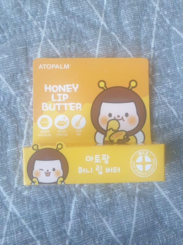 아토팜 허니 립 버터 리뷰 사진