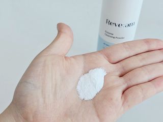 나우 [리브엠] 화해 1등 클렌징 파우더! 모공&피지 말끔순삭 — 5점을 준 리뷰어가 2024년 11월 올린 사용 사진