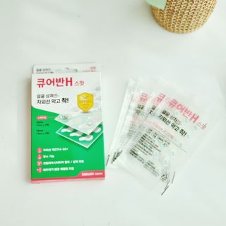 [큐어반H 스팟] 자외선 99프로 차단되는 스틱타입 스팟밴드(1팩 / 66매입) — 5점을 준 리뷰어가 2022년 11월 올린 사용 사진