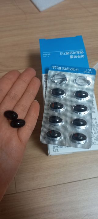메디포스트 모비타 아쿠아셀 엔초비오메가3 60캡슐 — 5점을 준 리뷰어가 2022년 12월 올린 사용 사진