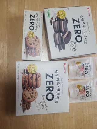ZERO (초콜릿 칩 쿠키, 카카오 케이크, 후르츠 젤리, 아이스 콜라, 아이스 초코바) — 5점을 준 리뷰어가 2022년 6월 올린 사용 사진