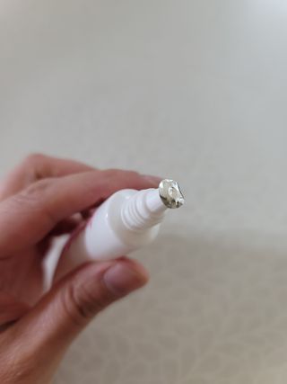 이엔코스 알부틴 알파 화이트닝크림 — 5점을 준 리뷰어가 2021년 4월 올린 사용 사진