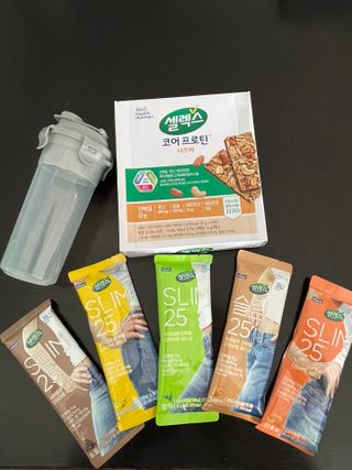 셀렉스스포츠 셀렉스 코어 프로틴 너츠바 50g 6개입 + Slim 25 스타터키트 — 5점을 준 리뷰어가 2021년 6월 올린 사용 사진