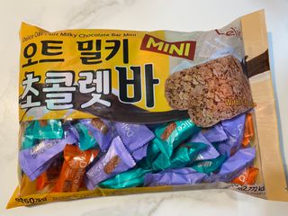 델리스 오트 밀키 초콜릿 바 — 5점을 준 리뷰어가 2022년 3월 올린 사용 사진