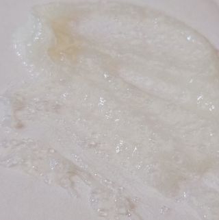 닥터시드 페퍼민트 앤 레몬 비건 비듬케어 쿨 탈모 두피 스크럽 샴푸 — 5점을 준 리뷰어가 2024년 7월 올린 사용 사진