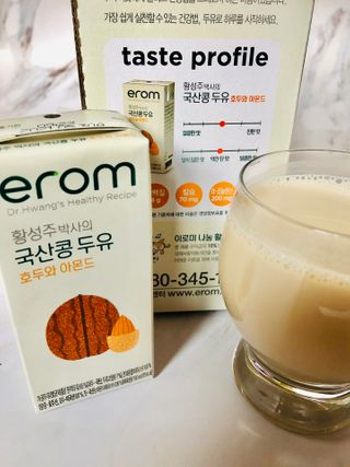 이롬 erom 황성주박사의 국산콩 두유 호두와 아몬드 — 5점을 준 리뷰어가 2020년 12월 올린 사용 사진