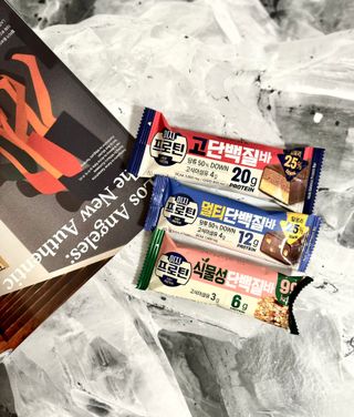 이지프로틴바 3종x각 2ea (고단백질바, 멀티단백질바, 식물성단백질바) — 5점을 준 리뷰어가 2024년 2월 올린 사용 사진