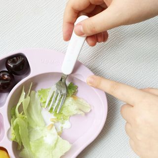 유비맘 캐릭터 실리콘 흡착 식판_색상 랜덤발송 — 5점을 준 리뷰어가 2021년 3월 올린 사용 사진