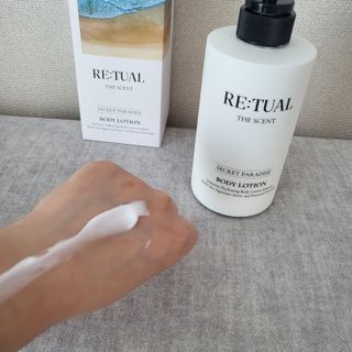 레츄얼 더 센트 바디로션 시크릿 파라다이스(500ml) — 4점을 준 리뷰어가 2022년 6월 올린 사용 사진