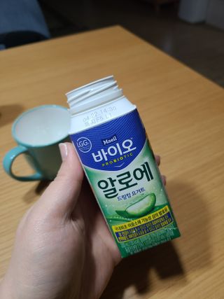 LIVE 매일바이오 알로에 드링킹 요거트 — 5점을 준 리뷰어가 2022년 4월 올린 사용 사진