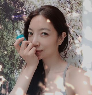 아로메르 리바이탈라이징 블루밍 앰플 10ml x 4ea — 5점을 준 리뷰어가 2021년 8월 올린 사용 사진