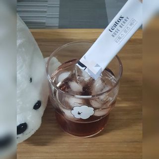 세렌디뷰티_이너뷰티 티톡스 로즈 베리 — 5점을 준 리뷰어가 2021년 3월 올린 사용 사진