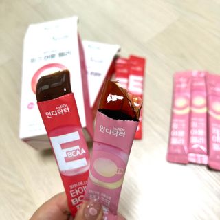 인디닥터 면역 생생 핑크 이뮨 젤리 + 타이탄 BCAA 프로틴 젤리스틱 — 5점을 준 리뷰어가 2022년 6월 올린 사용 사진