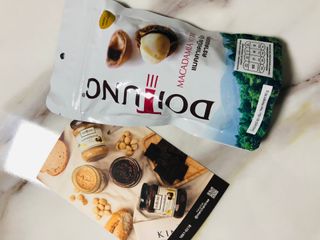 도이퉁 마카다미아 넛 90g  로얄 마카넛 오리지널 쏠트 허니 — 5점을 준 리뷰어가 2021년 9월 올린 사용 사진