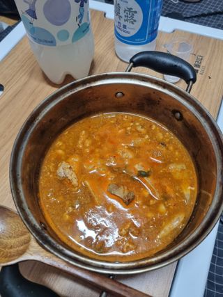 소담스퀘어 상암 궁중해물탕조씨집 백년가게 조씨집 팔뚝탕1인분550g — 3점을 준 리뷰어가 2022년 12월 올린 사용 사진