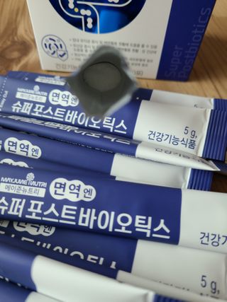 메이준뉴트리 슈퍼 포스트바이오틱스 — 5점을 준 리뷰어가 2021년 3월 올린 사용 사진