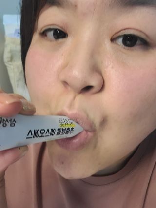 체인미 국화꽃 추출분말 에스오에스 곡류효소 과일채소 17종 혼합 분말 스틱 — 5점을 준 리뷰어가 2022년 1월 올린 사용 사진