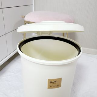 창신리빙 [블랑 휴지통 5종] 똑똑한 정리 수납 — 5점을 준 리뷰어가 2021년 2월 올린 사용 사진
