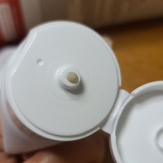 바디셀런스 벤토나이트 데일리 약산성 딥클렌징폼 120ml — 4점을 준 리뷰어가 2021년 12월 올린 사용 사진