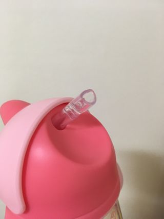 유비맘 트라이탄 코니빨대컵_컬러 랜덤 발송 — 4.5점을 준 리뷰어가 2021년 1월 올린 사용 사진