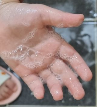 빅그린 베이비라인 3종세트 - 샴푸앤바디워시500ml,올인원로션500ml,바디크림170ml — 5점을 준 리뷰어가 2022년 11월 올린 사용 사진