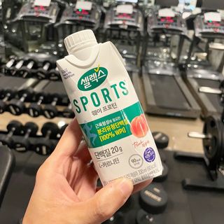 셀렉스스포츠 셀렉스 스포츠 웨이 프로틴 복숭아_ 330ml x 12팩 — 5점을 준 리뷰어가 2021년 10월 올린 사용 사진