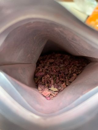 마시다 매혹적인 붉은 빛이 입안 가득히, 비트루트차 — 5점을 준 리뷰어가 2021년 3월 올린 사용 사진
