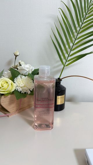[바디셀런스] 속보습+사용감+향 모두 잡은 / 세라드린 속보습 핑크토너 300ml — 5점을 준 리뷰어가 2022년 2월 올린 사용 사진