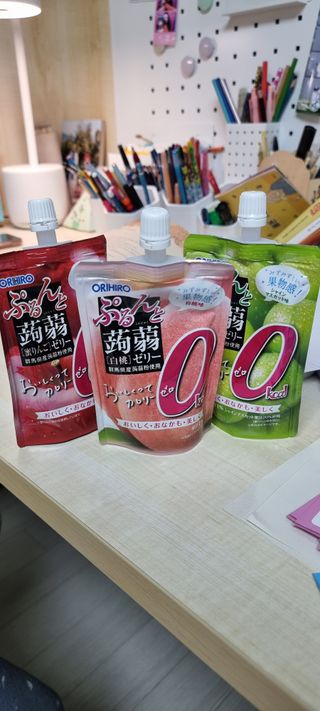 ORIHIRO 오리히로 곤약젤리 제로칼로리 130g 4종 4팩(맛별로 1팩씩) — 5점을 준 리뷰어가 2023년 3월 올린 사용 사진