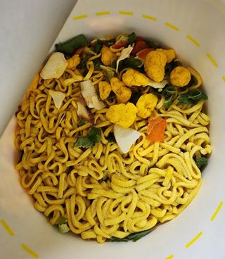 NISSIN 닛신 컵누들  4종 - 씨푸드오리지날, 씨푸드 스파이시, 씨푸드 커리, 씨푸드 XO소스 — 5점을 준 리뷰어가 2022년 11월 올린 사용 사진
