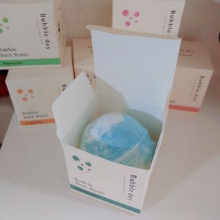버블데이 배쓰밤 거품입욕제 버블바 6종 — 5점을 준 리뷰어가 2021년 8월 올린 사용 사진