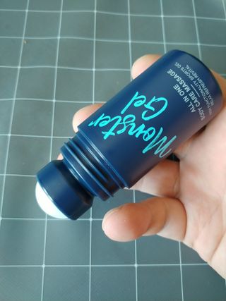 [바록스] 류현진 올인원 바디릴렉싱 몬스터겔 50ml — 5점을 준 리뷰어가 2021년 4월 올린 사용 사진