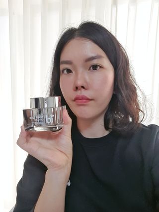 아이디플라코스메틱 아이디 페이스핏  시그니처 크림 50ml — 5점을 준 리뷰어가 2021년 10월 올린 사용 사진