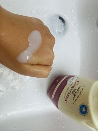 (구패키지)카프리나 프레쉬 산양밀크 어메이징 바디워시 500ml(오리지널향) — 4.5점을 준 리뷰어가 2023년 2월 올린 사용 사진