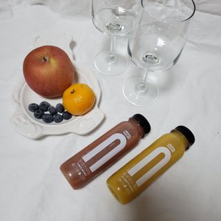 BLENDY'S 핑크 스무디+블론디 스무디 — 5점을 준 리뷰어가 2021년 10월 올린 사용 사진