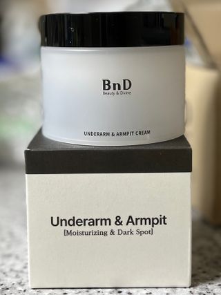 비엔디 2NOW[한글]]BnD 바디 미백 겨드랑이 크림 — 4점을 준 리뷰어가 2025년 3월 올린 사용 사진
