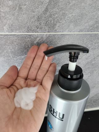다슈코리아 다슈 데일리 두피 딥 클렌징 샴푸 500ml — 5점을 준 리뷰어가 2021년 2월 올린 사용 사진