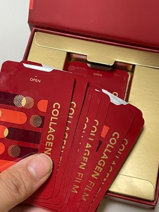 프리마인 귀족의 콜라겐, 92배 흡수율. 럭셔리 프리미엄 셀라브 콜라겐필름 30매 — 3.5점을 준 리뷰어가 2021년 10월 올린 사용 사진