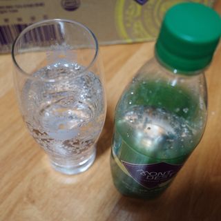 몽베스트 Montbest with Sparkling water Lemon OR Lime 20병(랜덤) — 5점을 준 리뷰어가 2022년 12월 올린 사용 사진