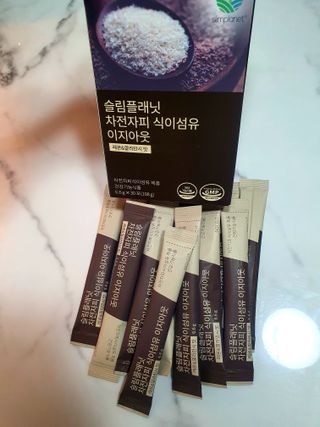 슬림플래닛 차전자피 식이섬유 이지아웃 — 5점을 준 리뷰어가 2021년 9월 올린 사용 사진