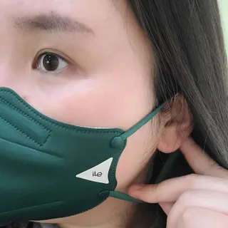 아이엘이 ILE 친환경 새부리형 방수 마스크 — 3점을 준 리뷰어가 2022년 4월 올린 사용 사진
