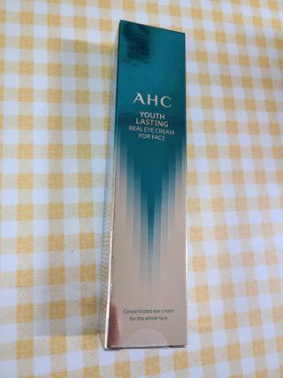 [NEW 탄력유턴 아이크림] AHC 유스 래스팅 리얼 아이크림 포 페이스 — 5점을 준 리뷰어가 2021년 3월 올린 사용 사진