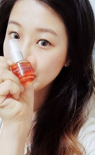 유니베르소 로즈힙 오일 15ml — 5점을 준 리뷰어가 2021년 4월 올린 사용 사진