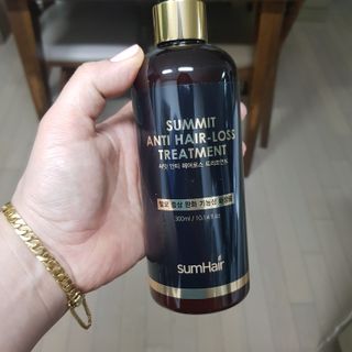 썸헤어 / SUMHAIR 썸헤어  써밋 안티 헤어로스 샴푸+트리트먼트 — 5점을 준 리뷰어가 2021년 6월 올린 사용 사진