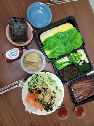 마라도푸드 포항 구룡포 햇 과메기 야채세트 마라도회식당 꽁치 — 5점을 준 리뷰어가 2023년 11월 올린 사용 사진
