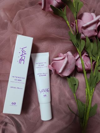 바르셀 톤업선크림 미백 메이크업베이스 CC크림 인텐시브 씨씨 젠 30ml — 5점을 준 리뷰어가 2021년 11월 올린 사용 사진